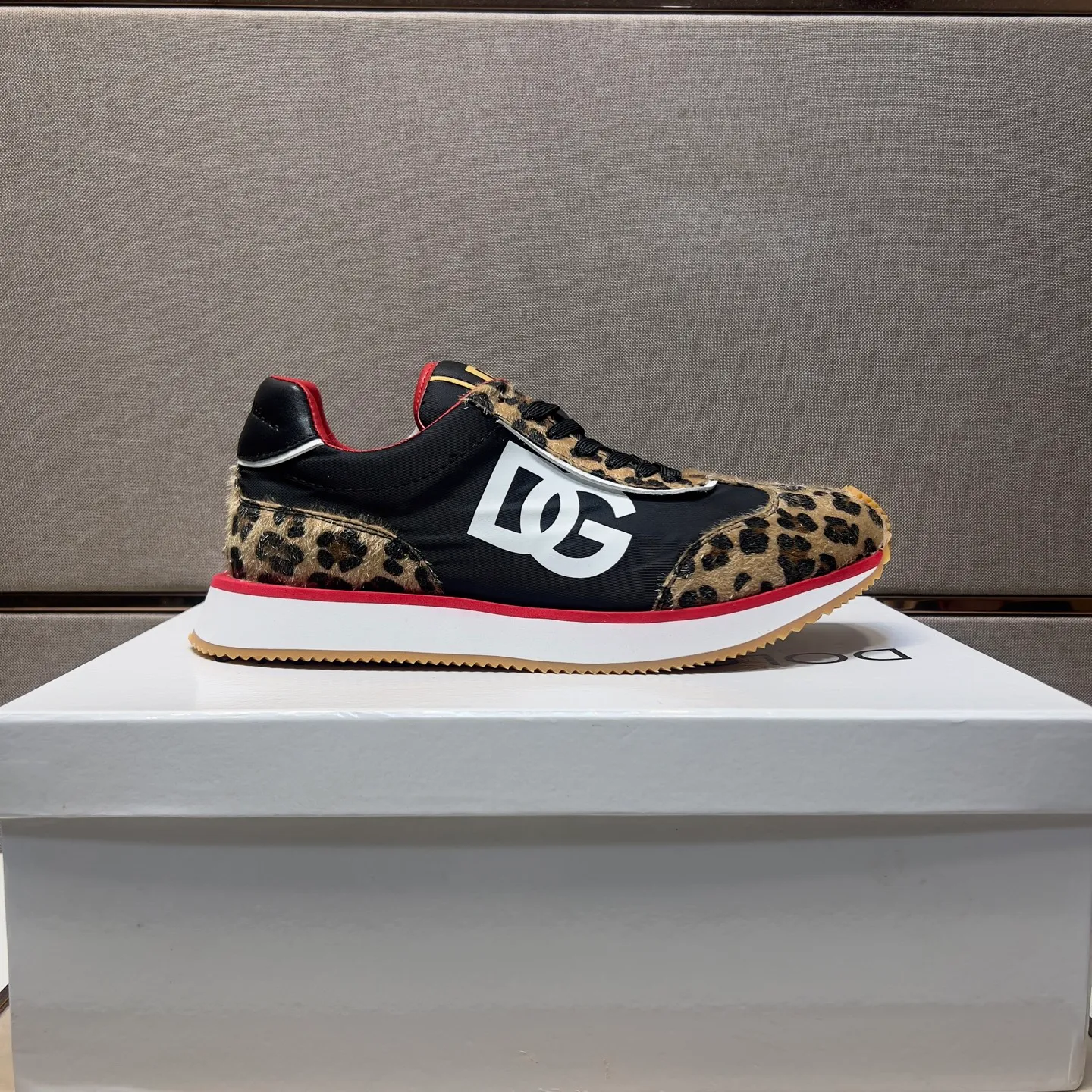 Men's men's shoes 💰pp462 [DG～] Men's casual shoes 2025z cabinet sales simultaneously 🔶Size: 38-44#️⃣ 🔷1 color🔜The upper is made of multi-material splicing➕Genuine leather lining, comfortable and breathable, sole: original comfortable, wear-resistant and non-slip outsole, ⚠️Real thing📱Photographed🎬The real thing is better📢📢📢